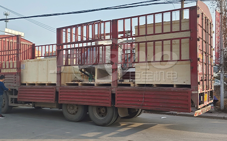 江西宋先生訂購(gòu)的真空上料機(jī)木箱打包完畢，準(zhǔn)備發(fā)貨